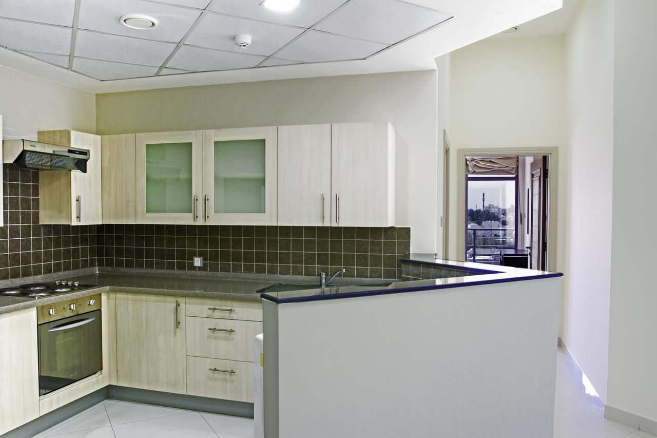 Almoayyed Suites Манама Экстерьер фото